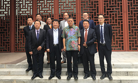 广东考察团拜访中国驻印尼大使馆经商处